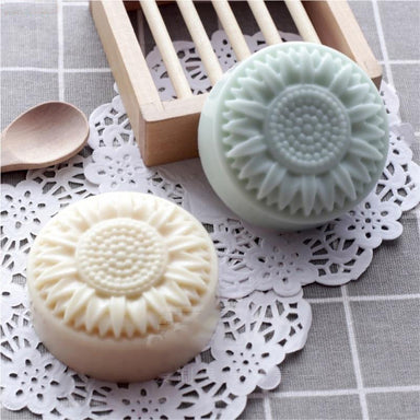 Moules Multifonctions Moules à Savon AIFUDA Lot De 3 - Forme Fleur, Silicone Alimentaire | Pour Savon, Muffin, Gâteau Pour Savon Et Pâtisserie
